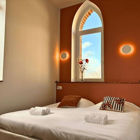 Hotellerie De L'Abbaye Bellegarde-Sainte-Marie ภายนอก รูปภาพ