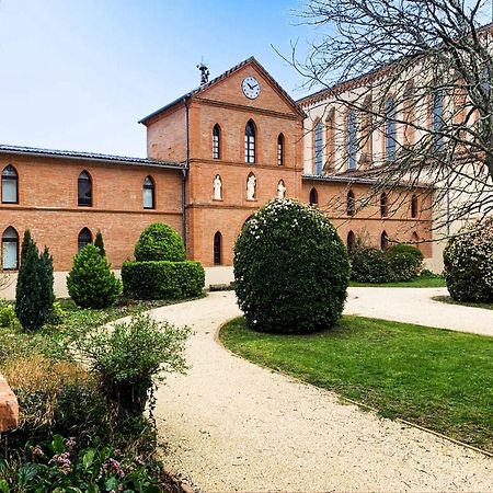 Hotellerie De L'Abbaye Bellegarde-Sainte-Marie ภายนอก รูปภาพ