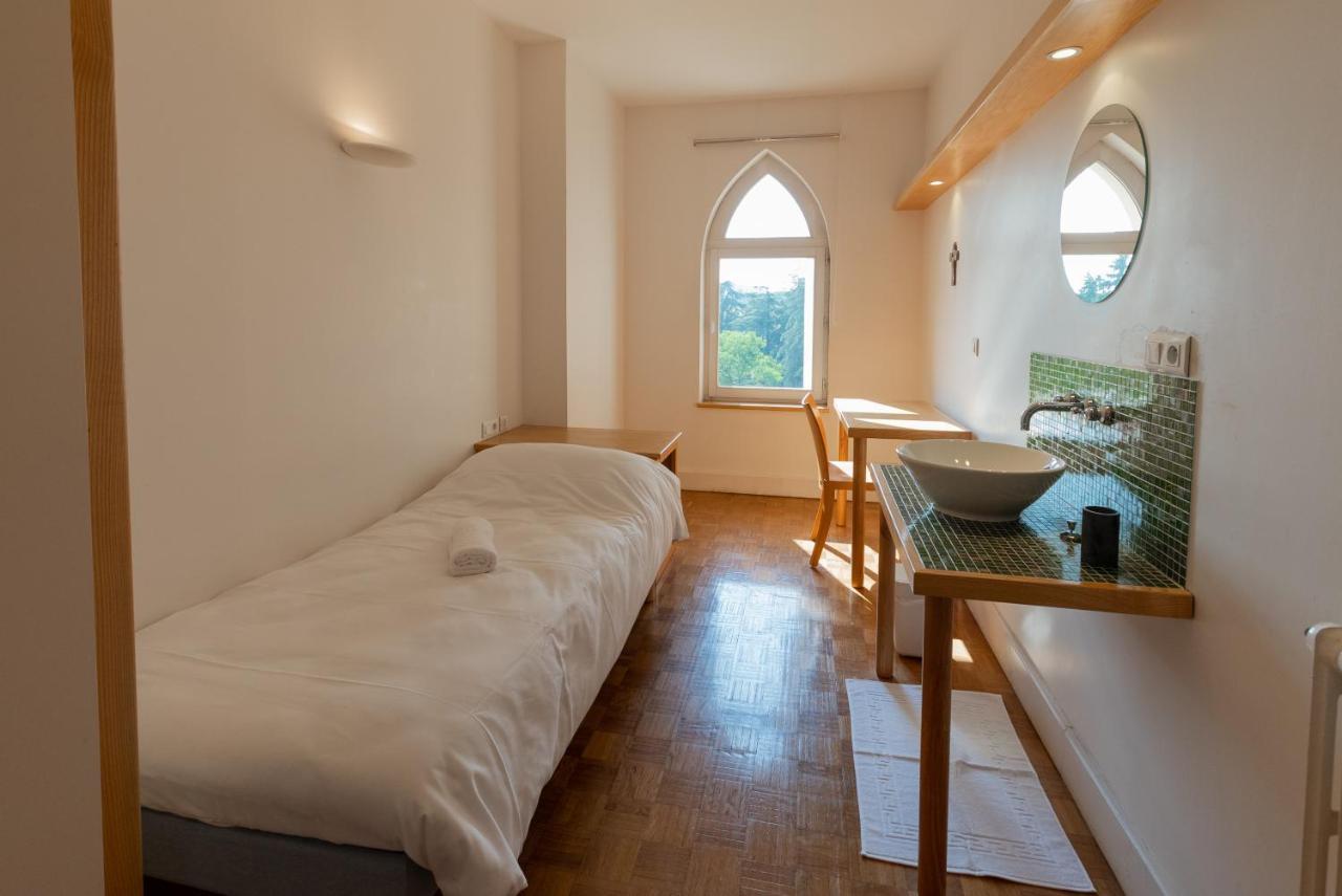 Hotellerie De L'Abbaye Bellegarde-Sainte-Marie ภายนอก รูปภาพ