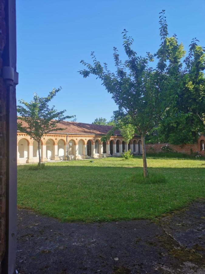 Hotellerie De L'Abbaye Bellegarde-Sainte-Marie ภายนอก รูปภาพ
