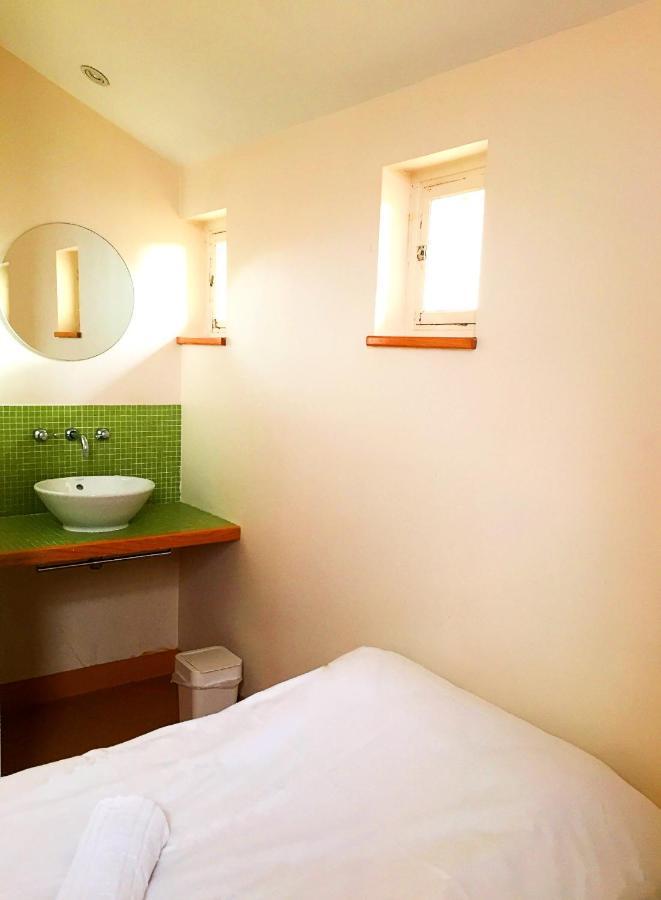 Hotellerie De L'Abbaye Bellegarde-Sainte-Marie ภายนอก รูปภาพ